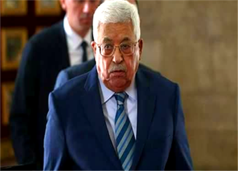 مرض عباس يطرح تساؤلات حول مستقبل السلطة