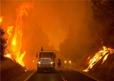 الحرائق كاليفورنيا الأمريكية 152920082020100650.jpg