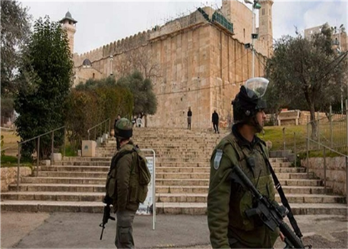 جيش الاحتلال يأمر بالإستيلاء على الحرم الإبراهيمي في الخليل