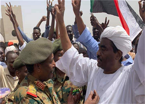 المجلس العسكري يوافق على أعضاء المجلس السيادي في السودان