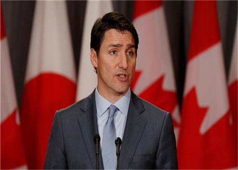 الحزب الليبرالي الكندي يفوز بأغلبية ضئيلة في الانتخابات