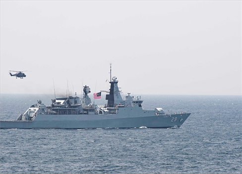 البحرية الماليزية تخسر 10 من عناصرها في حادثة تصادم جوي