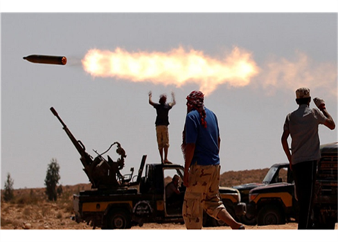 خسائر فادحة للمنشآت النفطية الليبية بسبب الصراع السياسي
