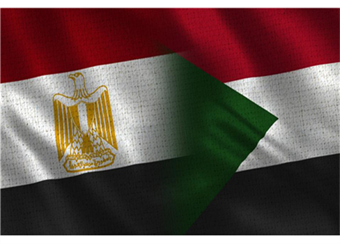 السودان يستدعي السفير المصري في الخرطوم
