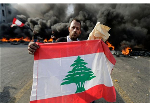 لبنان.. المحتجون يرفضون الإصلاحات ويواصلون الاحتجاجات لليوم السادس