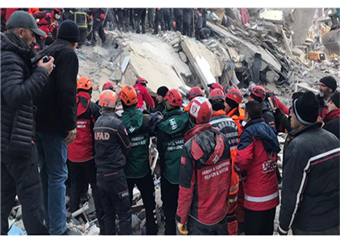 وزير الداخلية التركي: ارتفاع عدد وفيات الزلزال إلى 22
