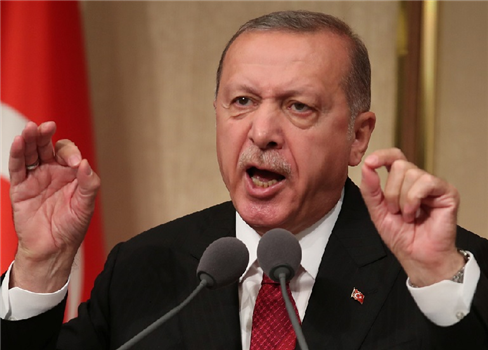 أردوغان يعد الأتراك بإنشاء تركيا 