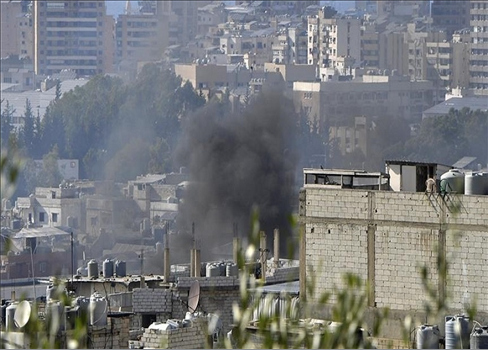 تجدد الاشتباكات المسلحة بين الفصائل الفلسطينية في مخيم عين الحلوة في لبنان