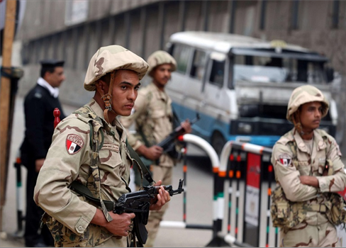 مقتل ضابط في هجوم جديد على نقطة تفتيش مصرية في سيناء