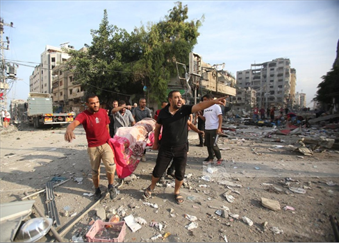 استشهاد 30 فلسطينياً في قصف صهيوني على جنوب غزة