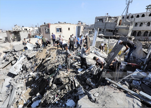 40 شهيداً في غارات صهيونية على مناطق في قطاع غزة