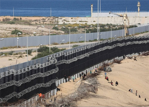 جدار مصري بوسائل تكنولوجية حول غزة بتمويل أمريكي