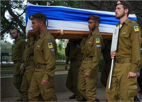 جيش الاحتلال يعلن مقتل 4 ضباط في غزة