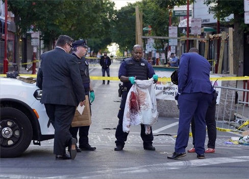 4 قتلى في هجوم مسلح على مدنيين في فيلادلفيا الأمريكية