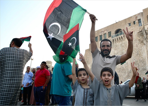 إحتفالات في طرابلس بعد فوز محمد يونس برئاسة المجلس الرئاسي الليبي