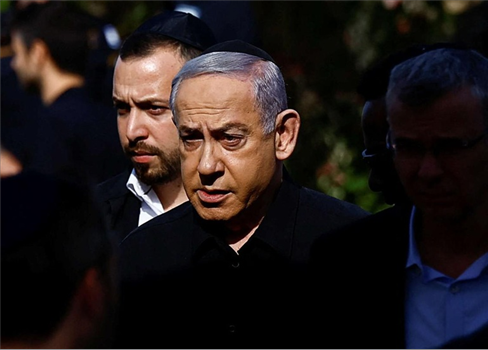 نتنياهو وعائلته تحت المجهر.. اتهامات غير مسبوقة من حارسه السابق