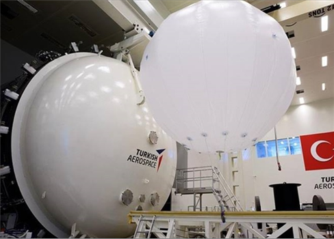 تركيا تطلق أول قمر صناعي محلي الصنع