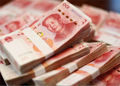 الصين تضغط لخفض المشتريات بالدولار الأمريكي