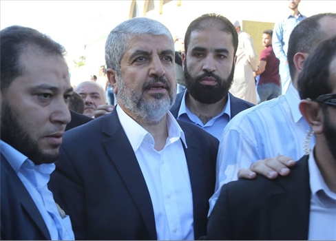 مشعل اعتذر عن رئاسة المكتب السياسي لحماس