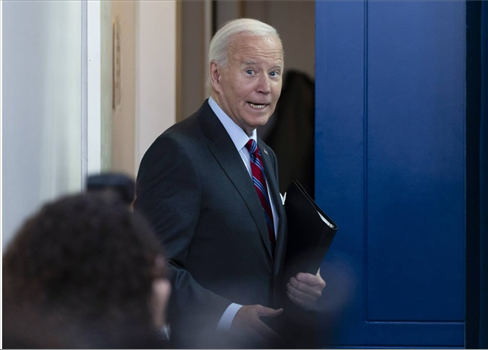 بايدن يدعو سكان فلوريدا للفرار من إعصار ميلتون