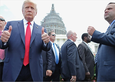 الاقتصاد الأمريكي.. الورقة التي قد تُفشل ترامب وتُربك الجمهوريين في 2026