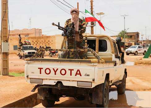 حركة أزواد تعلن التمرد على المجلس العسكري في مالي