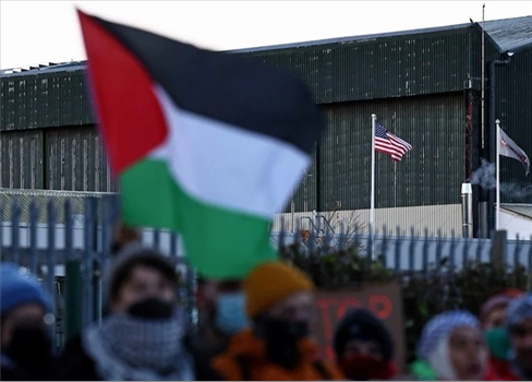 الجامعات الأمريكية تبدأ بمعاقبة طلابها المتضامنين مع فلسطين