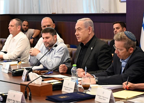 الإعلام العبري: محاولات تحييد حماس في قطاع غزة تفشل