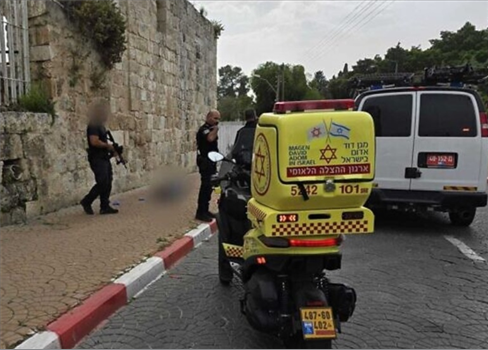 هجوم فدائي في الرملة يؤدي إلى إصابة 4 مستوطنين صهاينة