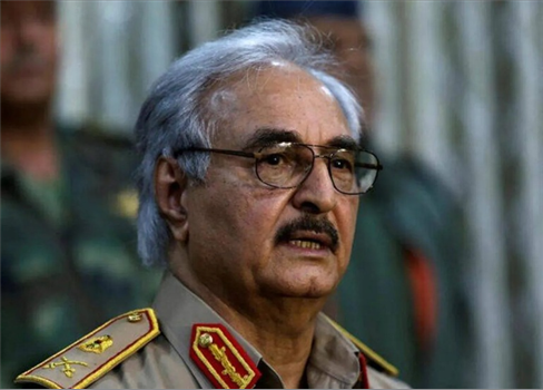 تقرير أمريكي يتهم حفتر بدعم مليشيات 