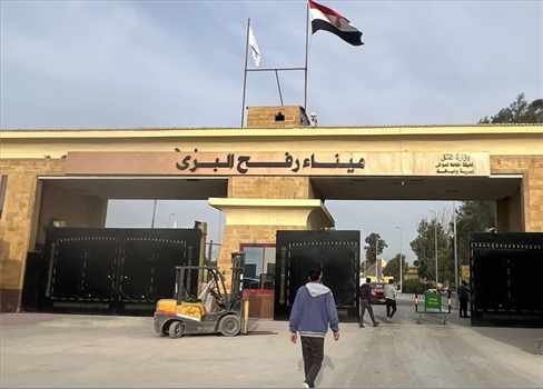 الجيش الصهيوني يطلب من مصر السماح له بنشر قواته على معبر رفح