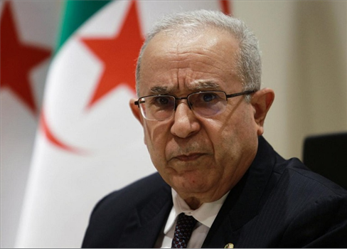 الجزائر تطرح مصير 