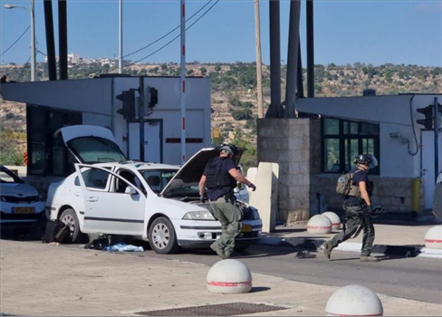 هجوم فدائي فلسطيني على حاجز عسكري صهيوني في القدس المحتلة