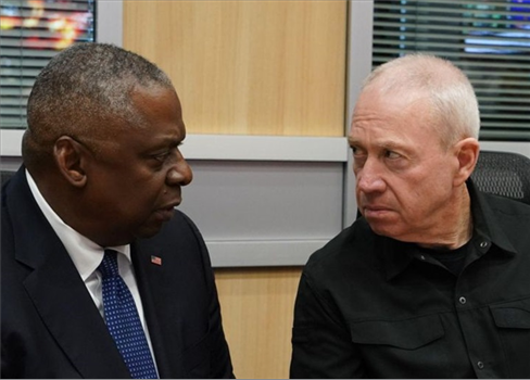 وزير الدفاع الأمريكي يتفقد أداء الجيش الصهيوني في معارك غزة