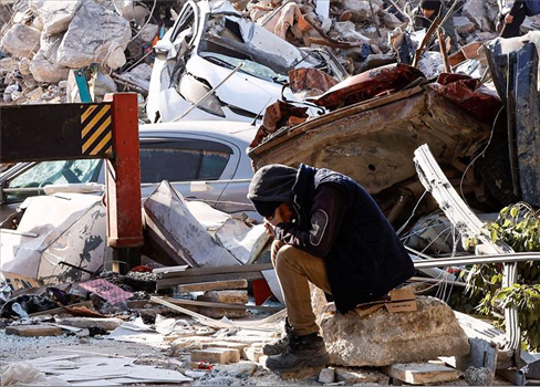 180 ألف سوري بلا مأوى في حلب بسبب الزلزال