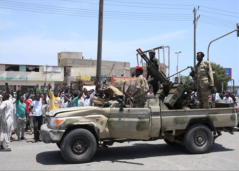 أصوات المدافع تمزق صمت التهدئة في السودان
