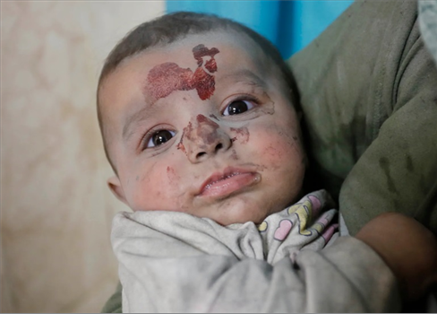 مستشار أمريكي يتمنى قتل المزيد من الأطفال في غزة