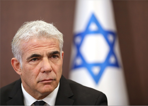 لابيد يتعهد بإسقاط حكومة نتنياهو