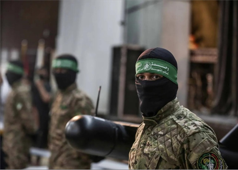 الإذاعة الصهيونية: حماس تبدأ حملة لتجنيد آلاف المقاتلين في قطاع غزة