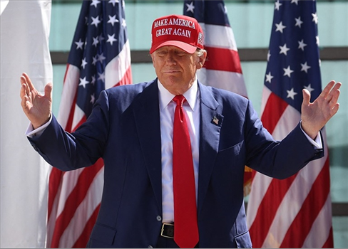 ترامب يتعهد بإنهاء الحرب الأوكرانية في حال فوزه في الانتخابات