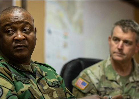 لماذا لا تبحث واشنطن عن الديمقراطية في النيجر؟!