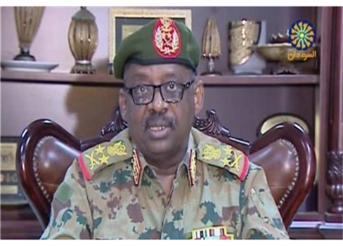 وفاة وزير الدفاع السوداني بذبحة صدرية في جنوب السودان