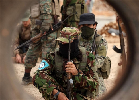 7 قتلى من عناصر هيئة تحرير الشام في غارة شمال سوريا