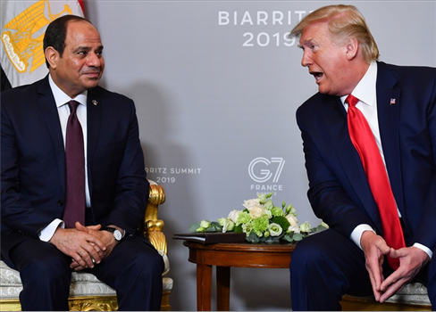 ترامب يطلب من السيسي وملك الأردن فتح الحدود للفلسطينيين