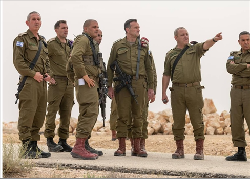 جيش الاحتلال يقيل ضابطين هربا من المعركة شمال غزة