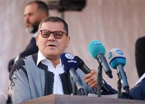 ليبيا تعود إلى الحضور الدولي عبر شراكات نفطية