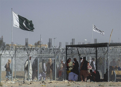 بيان أفغاني باكستاني مرتقب بشأن وقف إطلاق النار وتسريح الأسرى