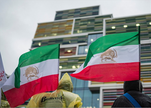 تهديدات إيرانية للعراق في حال لم يتم نزع سلاح مجموعات إيرانية معارضة