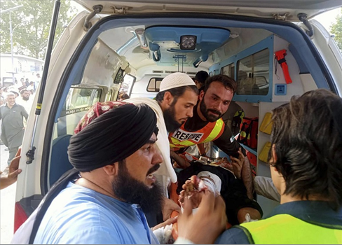 عشرات القتلى في هجوم على احتفالية دينية في باكستان