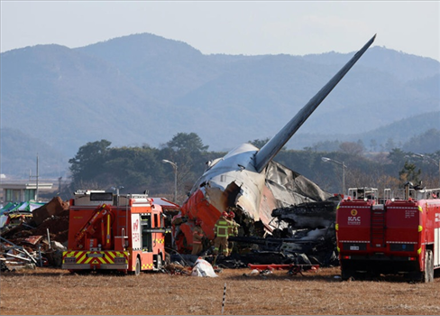 122 قتيلاً في حادثة تحطم طائرة مدنية كورية جنوبية